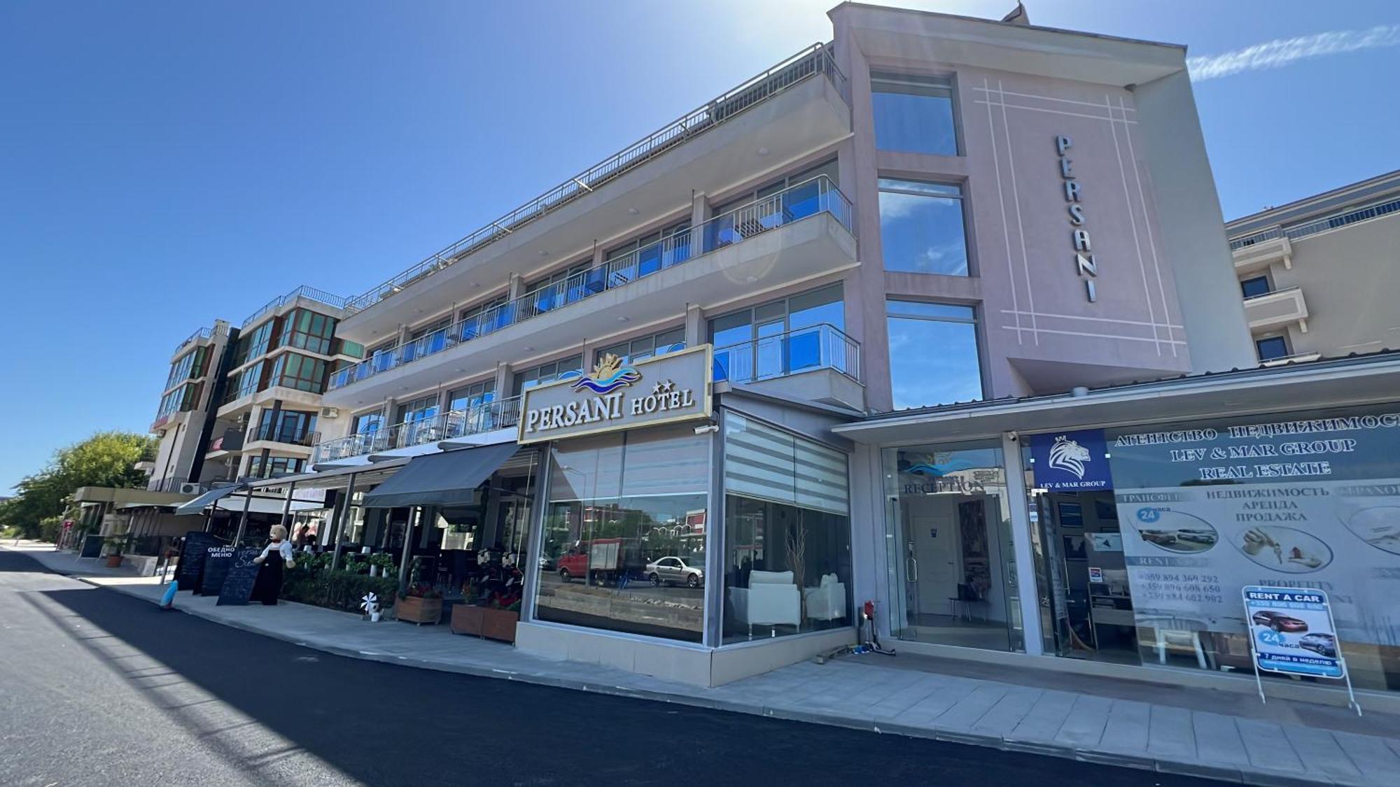 Persani Hotel Pantai Sunny Bagian luar foto