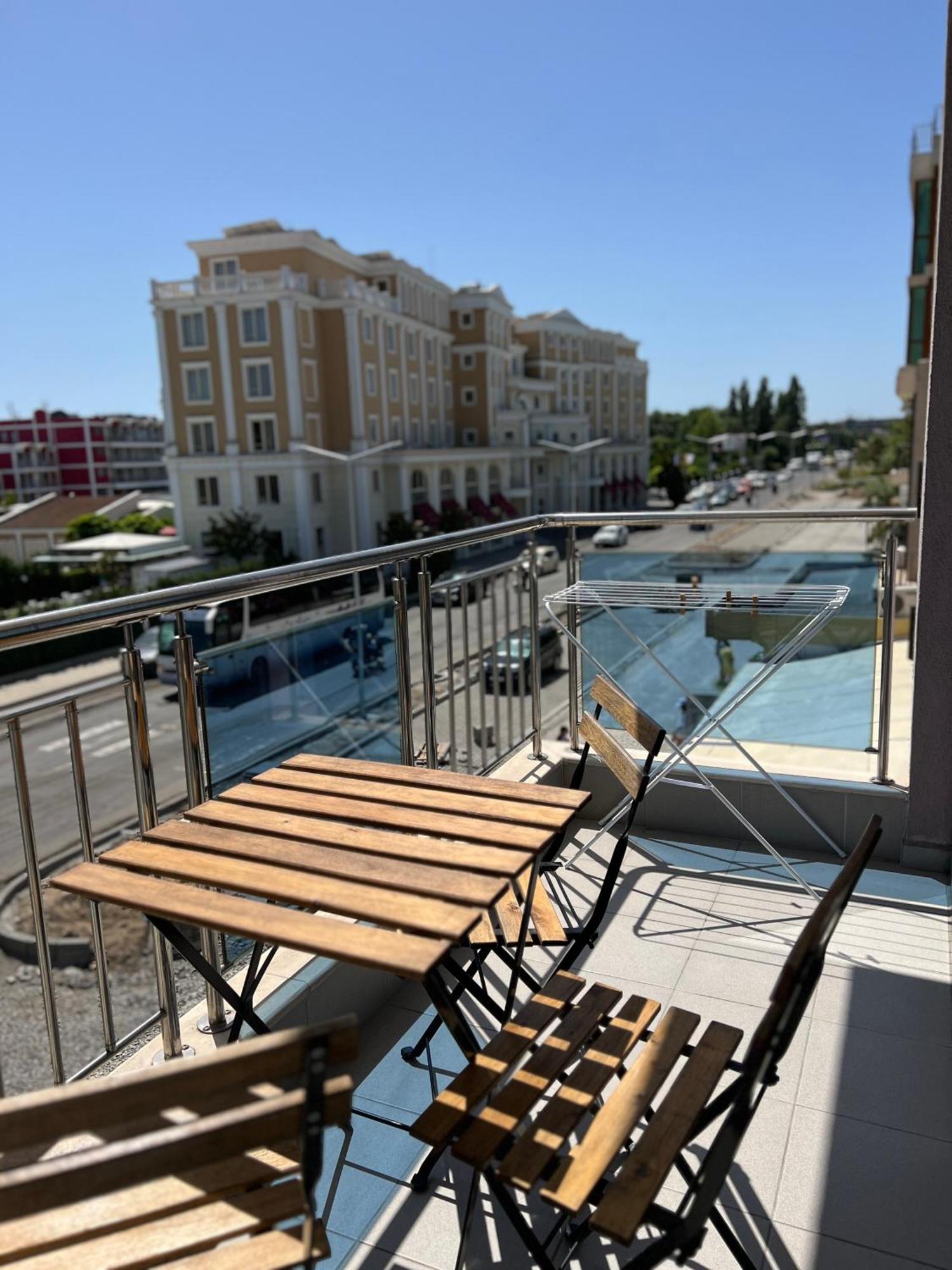 Persani Hotel Pantai Sunny Bagian luar foto