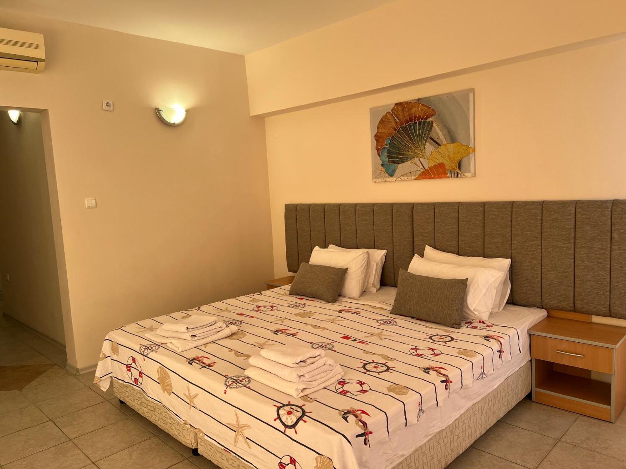 Persani Hotel Pantai Sunny Bagian luar foto